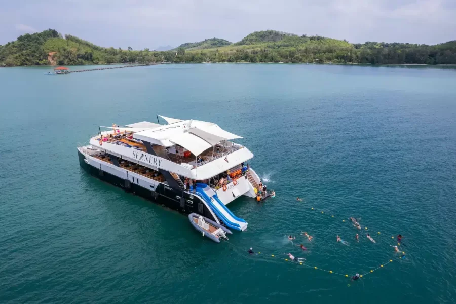 Yacht Party James Bond+Hong Phang Nga